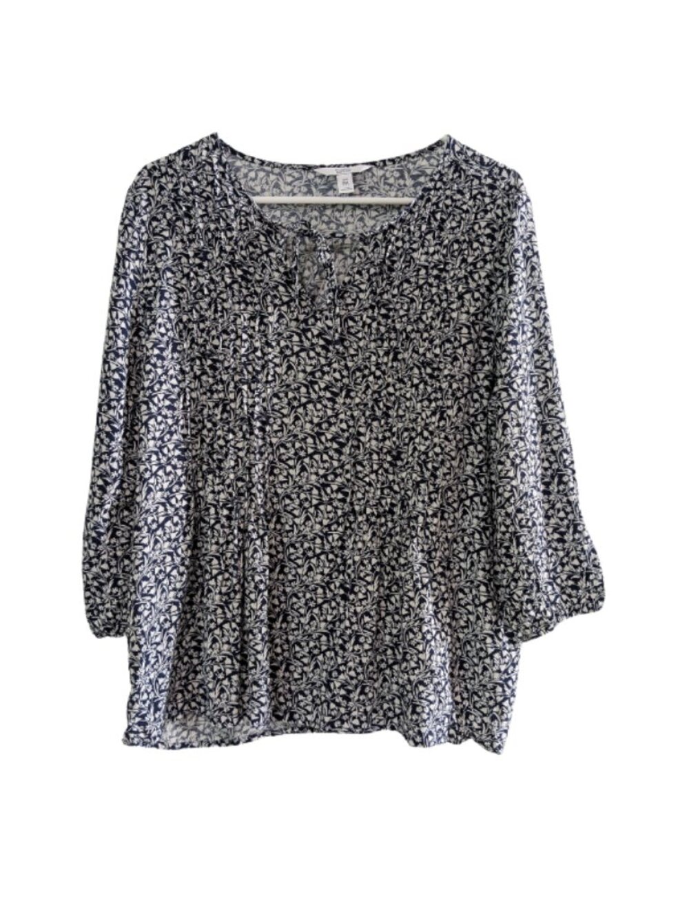 Croft & Barrow Women’s Floral Pintuck Blouse, Navy White, Petite PM, 3/4 Sleeves